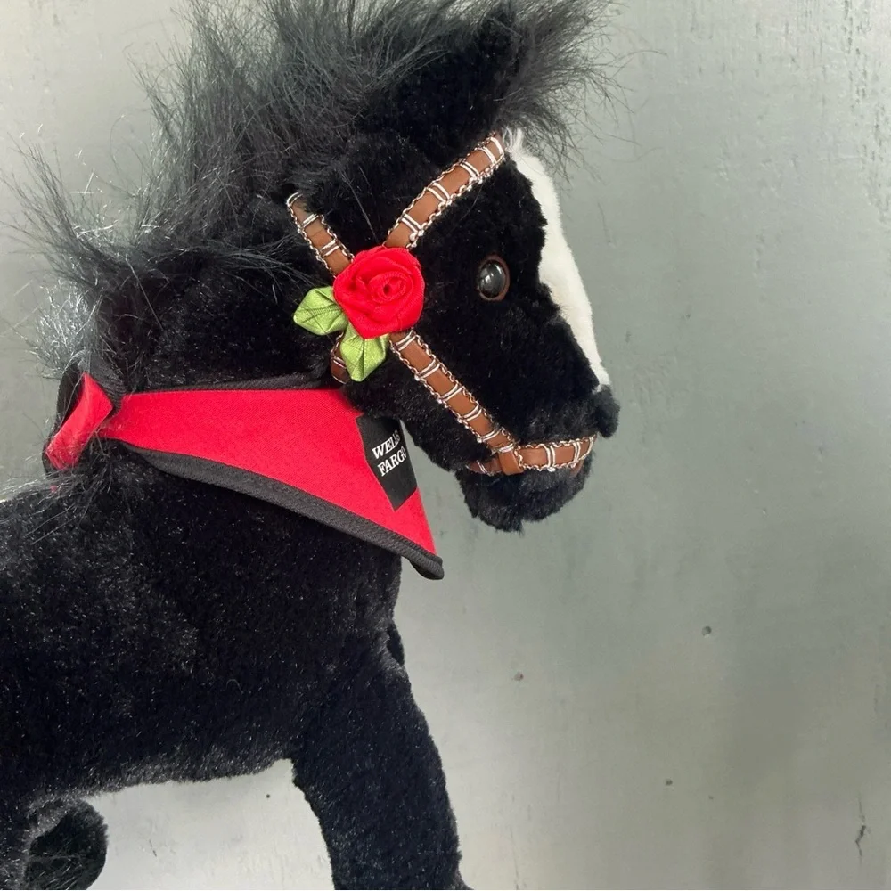 VGU-17”2003 Wells Fargo Bank Legendary  Black Toy Horse StuffedAnimal TOYS R US - Picture 7 of 9